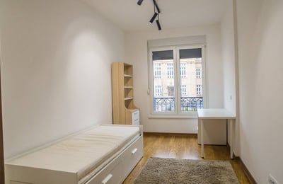 Аренда просторной 3-комнатной квартиры 78 м², Врачар, Белград, Сербия